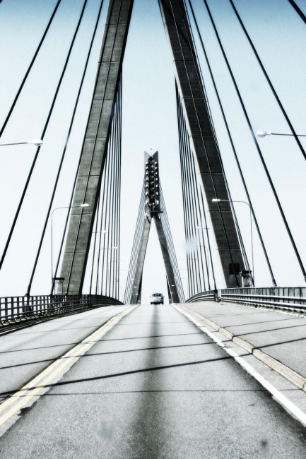 raippaluoto_bridge.jpg